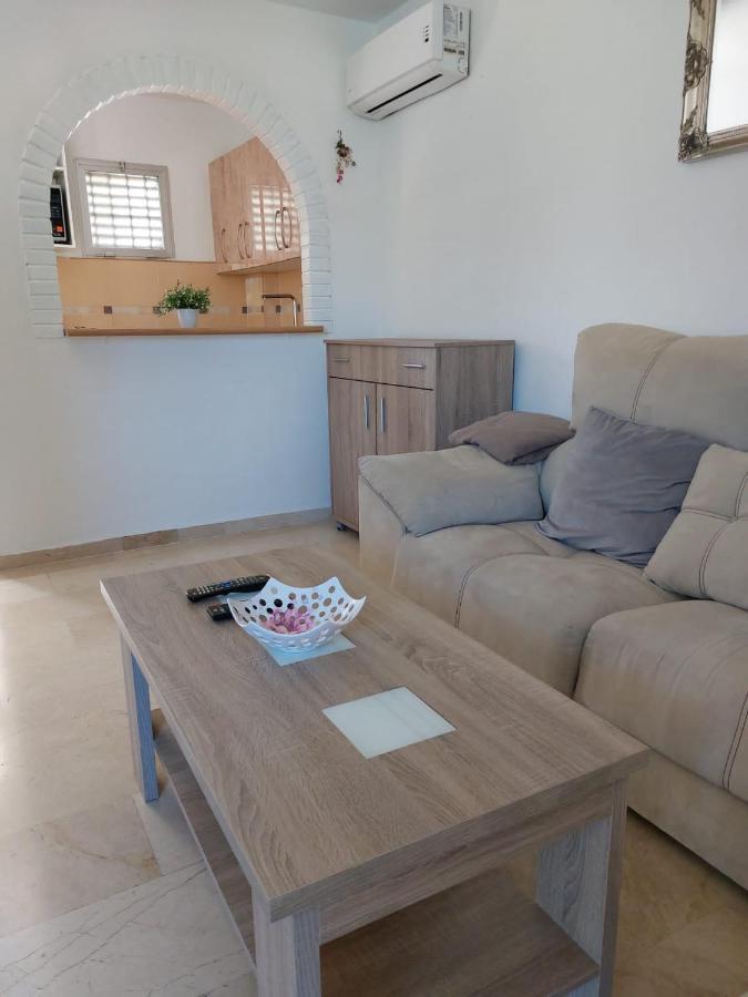 Lovely Apartment In Torremolinos Views Of The Sea, Pool, Terrace, Sofa Bed And Fully Equipped Kitchen Buitenkant foto