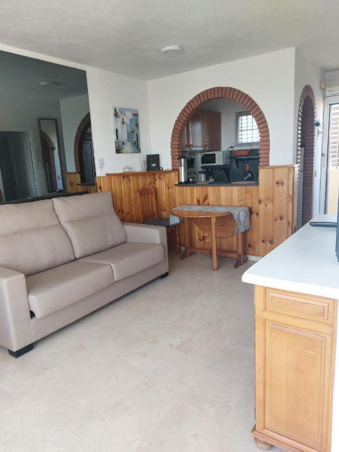 Lovely Apartment In Torremolinos Views Of The Sea, Pool, Terrace, Sofa Bed And Fully Equipped Kitchen Buitenkant foto